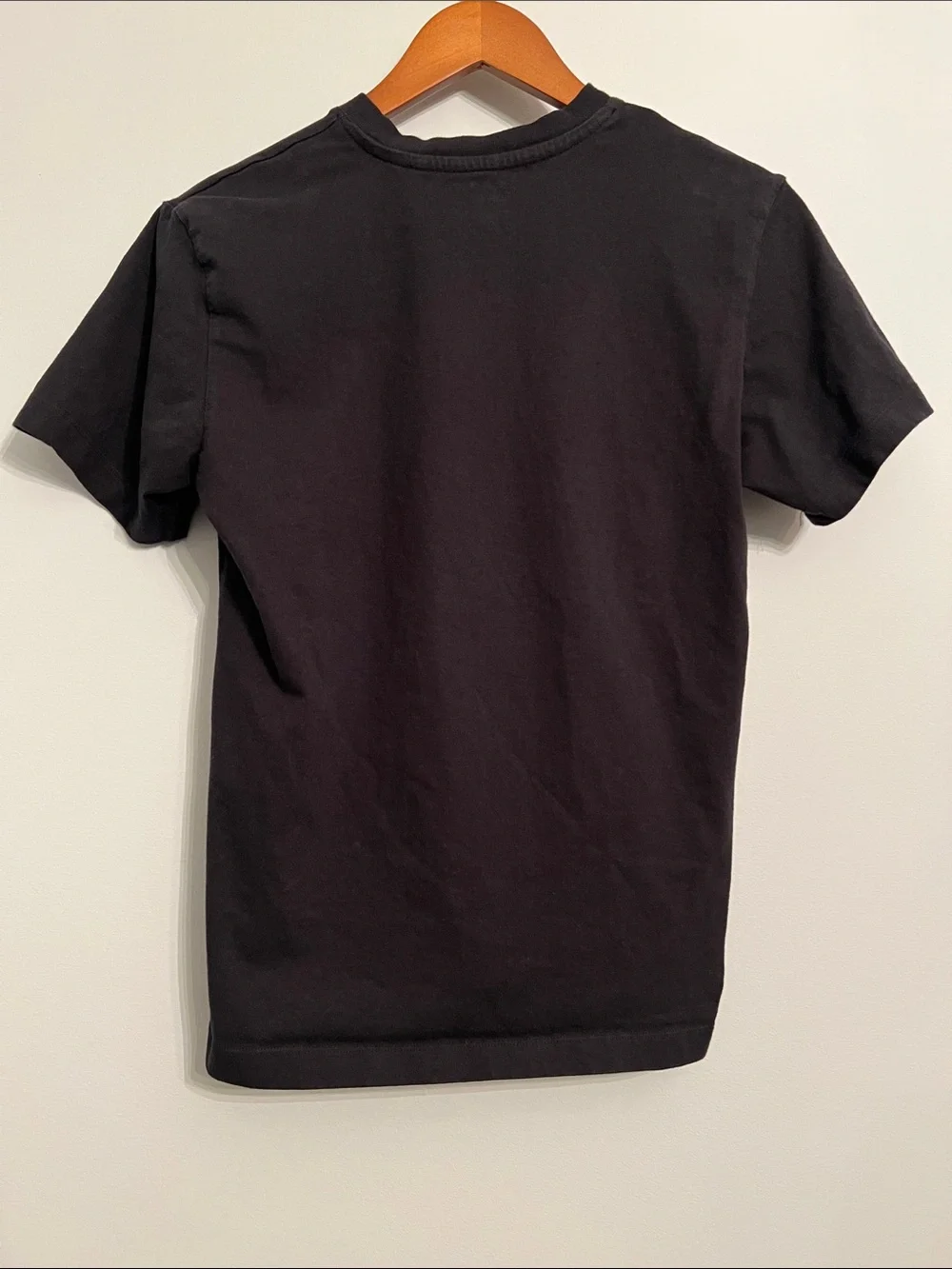 Men’s 100% Cotton Black V-Neck Short Sleeve Tee